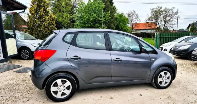 KIA Venga 1.6 CVVT Titanium Collection