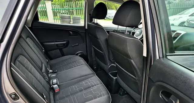 KIA Venga 1.6 CVVT Titanium Collection