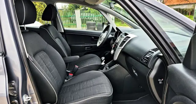 KIA Venga 1.6 CVVT Titanium Collection