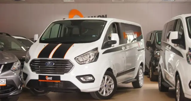 FORD Tourneo Custom 2.0 EcoBlue L1 Sport SelectShift