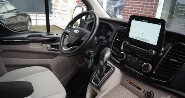 FORD Tourneo Custom 2.0 EcoBlue L1 Sport SelectShift