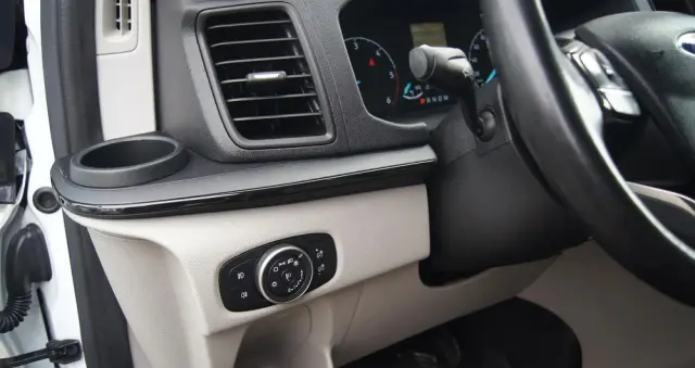 FORD Tourneo Custom 2.0 EcoBlue L1 Sport SelectShift