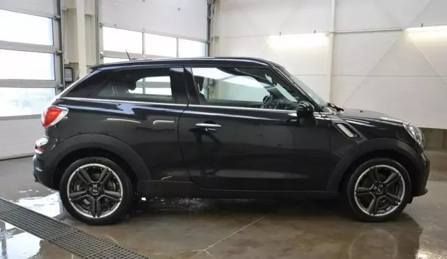 MINI  Mini Paceman 