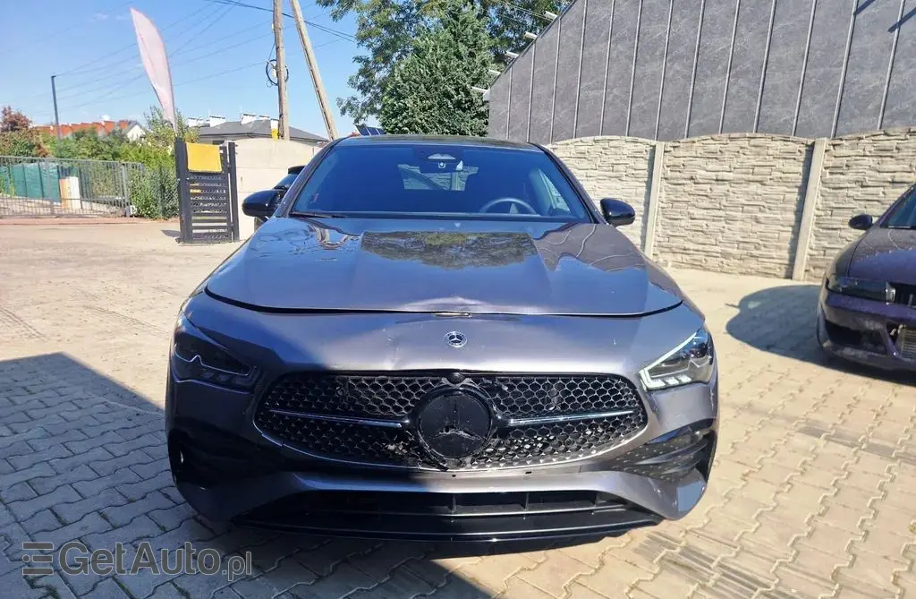 MERCEDES-BENZ CLA 