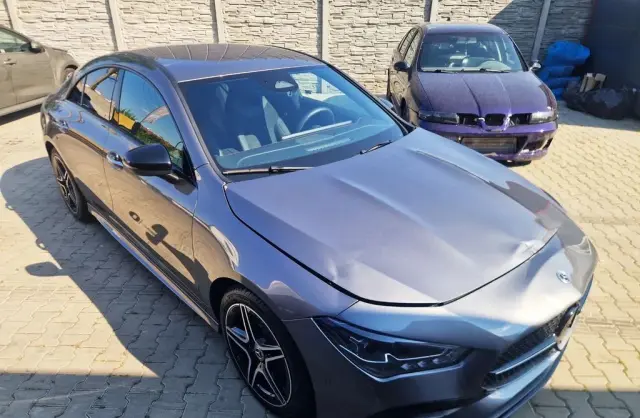 MERCEDES-BENZ CLA 