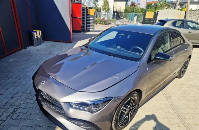 MERCEDES-BENZ CLA 