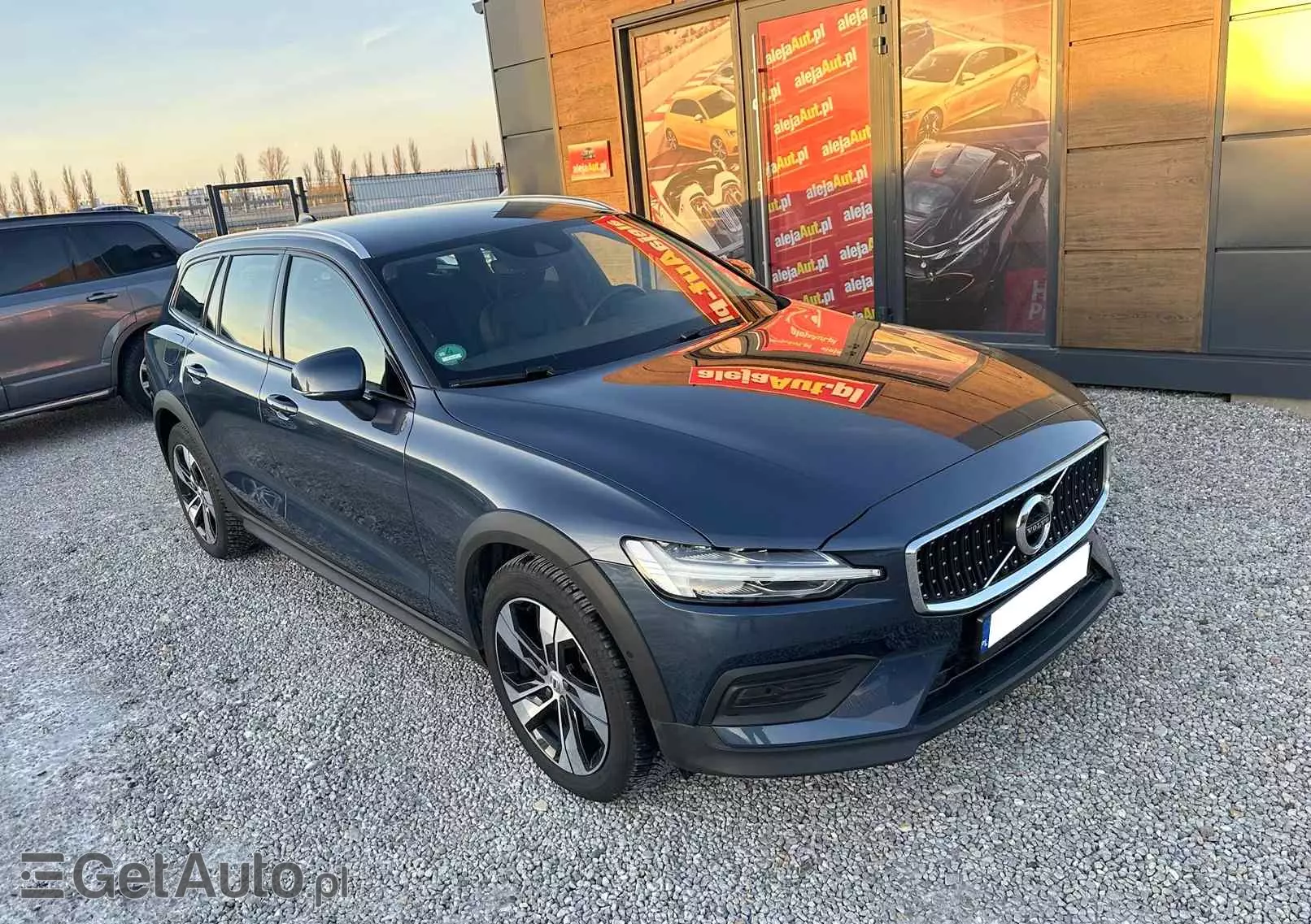 VOLVO V60 Cross Country Pro D4 AWD