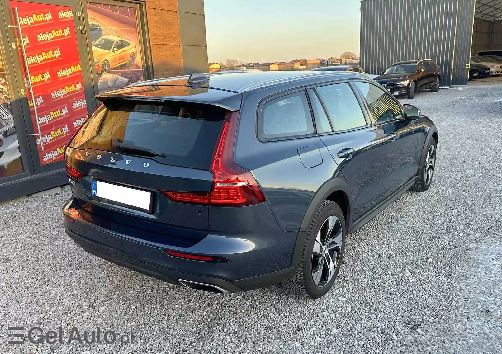 VOLVO V60 Cross Country Pro D4 AWD
