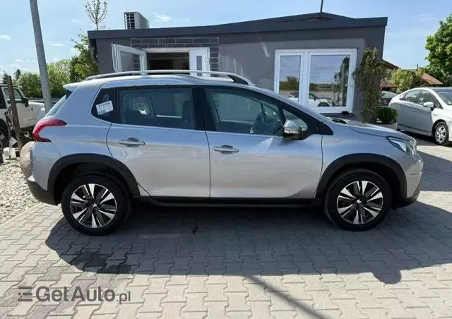 PEUGEOT 2008 1.2 Pure Tech GPF Crossway S&S