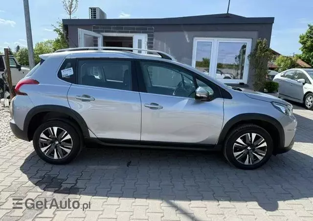 PEUGEOT 2008 1.2 Pure Tech GPF Crossway S&S