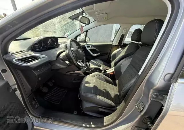 PEUGEOT 2008 1.2 Pure Tech GPF Crossway S&S