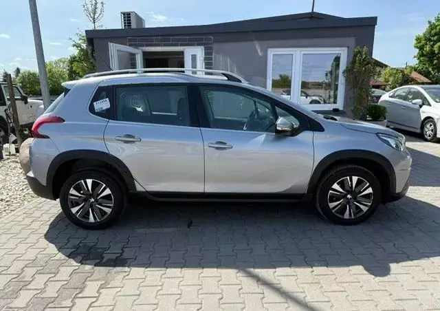PEUGEOT 2008 1.2 Pure Tech GPF Crossway S&S