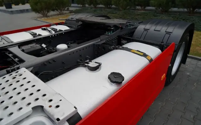 VOLVO FH 500 /  KLIMA POSTOJOWA / I-SAVE 