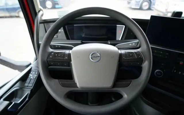 VOLVO FH 500 /  KLIMA POSTOJOWA / I-SAVE 