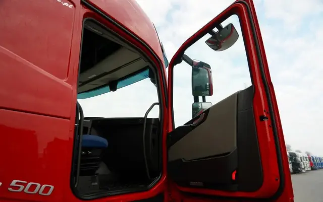 VOLVO FH 500 /  KLIMA POSTOJOWA / I-SAVE 
