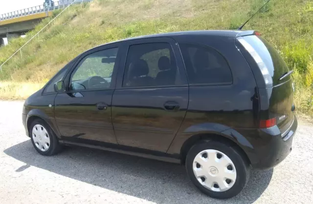 OPEL Meriva 