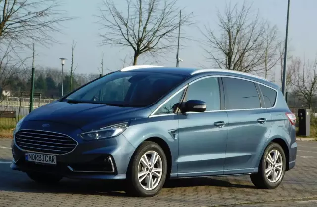 FORD S-MAX 
