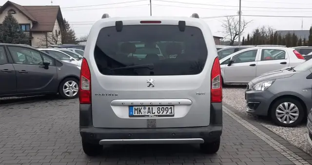 PEUGEOT Partner HDi FAP 110 Family