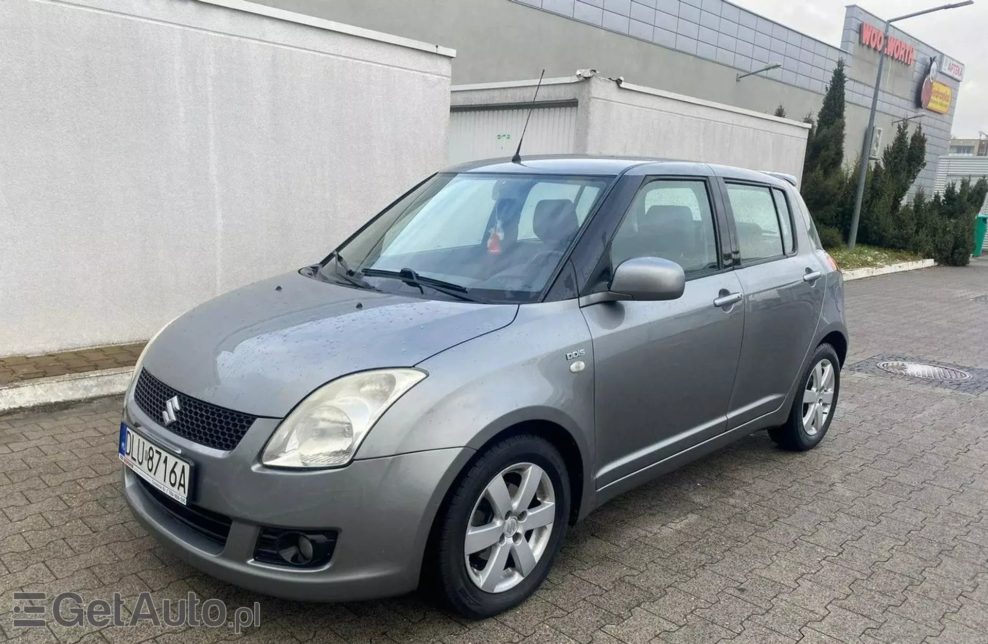 SUZUKI Swift 