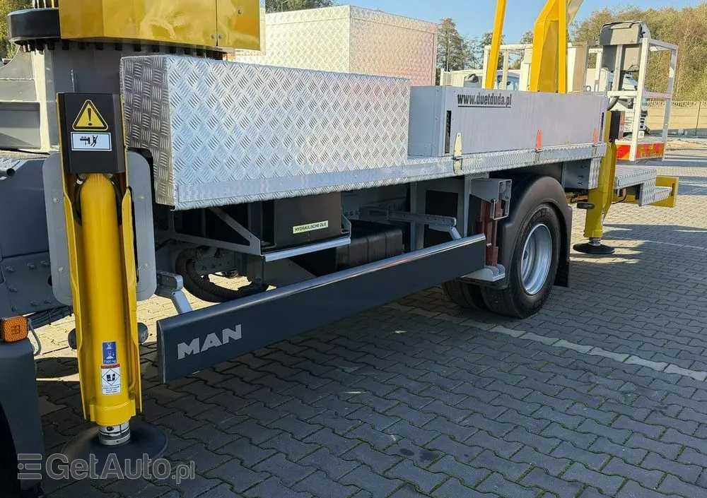 MAN TGL 7.150 Zwyżka Ruthmann T330 33-Metry w bok 21m Mały przebieg 