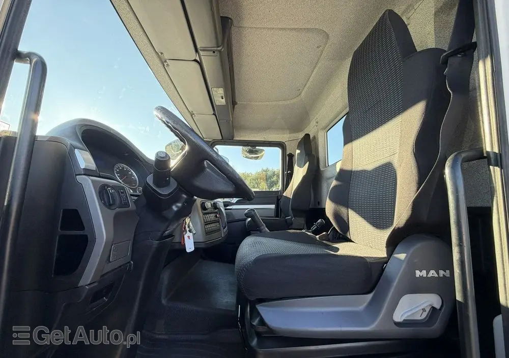 MAN TGL 7.150 Zwyżka Ruthmann T330 33-Metry w bok 21m Mały przebieg 