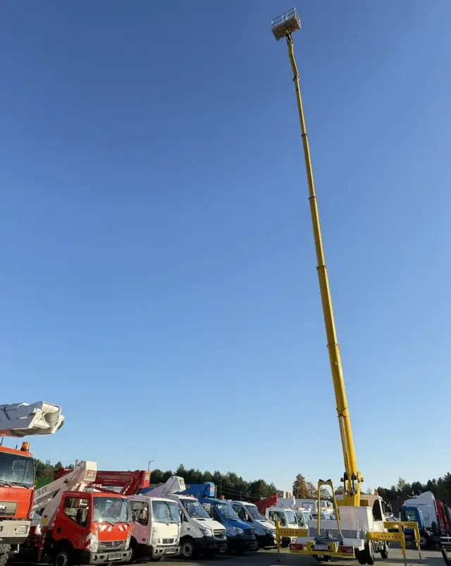 MAN TGL 7.150 Zwyżka Ruthmann T330 33-Metry w bok 21m Mały przebieg 