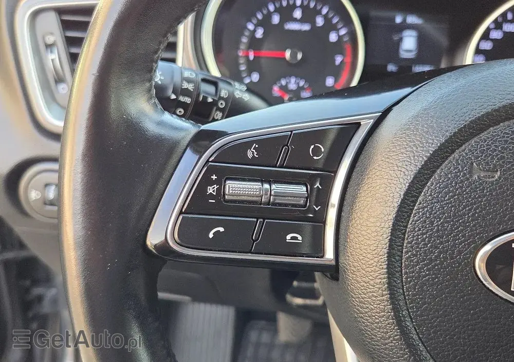 KIA Ceed 1.4 T-GDI OPF Platinum Edition