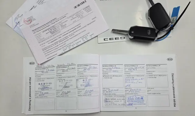 KIA Ceed 1.4 T-GDI OPF Platinum Edition