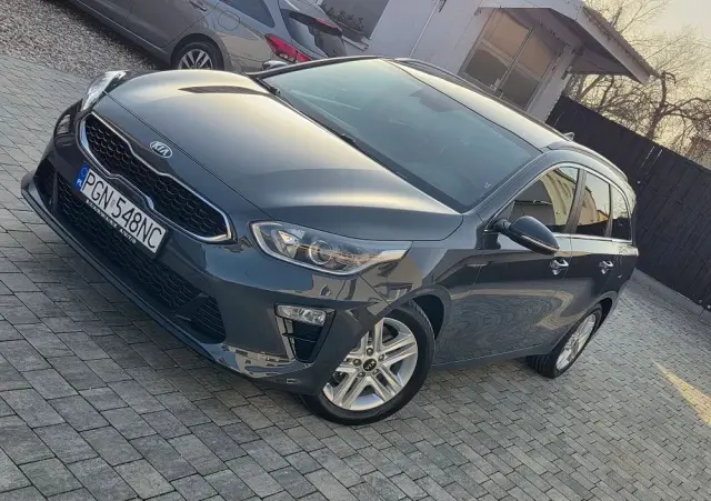 KIA Ceed 1.4 T-GDI OPF Platinum Edition