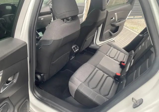 CITROËN C4 PureTech 130 Stop&Start EAT8 FEEL PACK