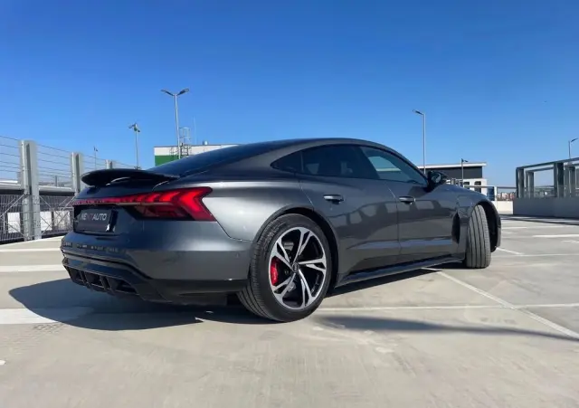 AUDI E-tron GT 60 93kWh Quattro