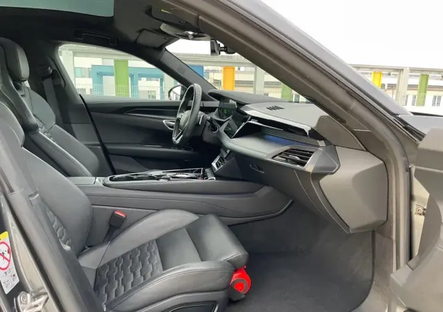 AUDI E-tron GT 60 93kWh Quattro