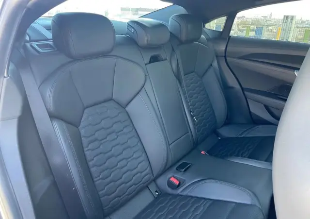 AUDI E-tron GT 60 93kWh Quattro