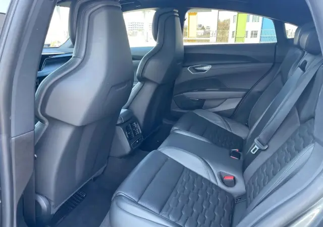AUDI E-tron GT 60 93kWh Quattro