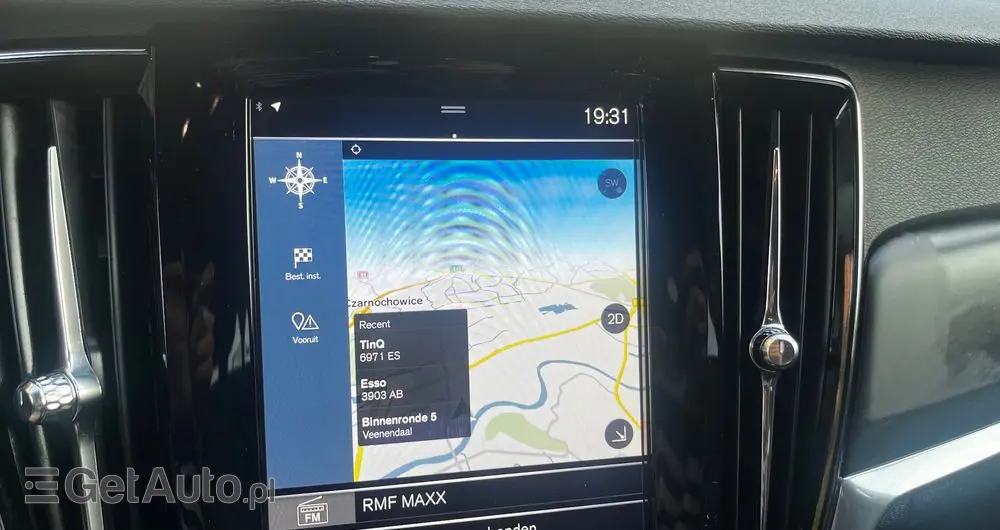 VOLVO V90 D4 Momentum