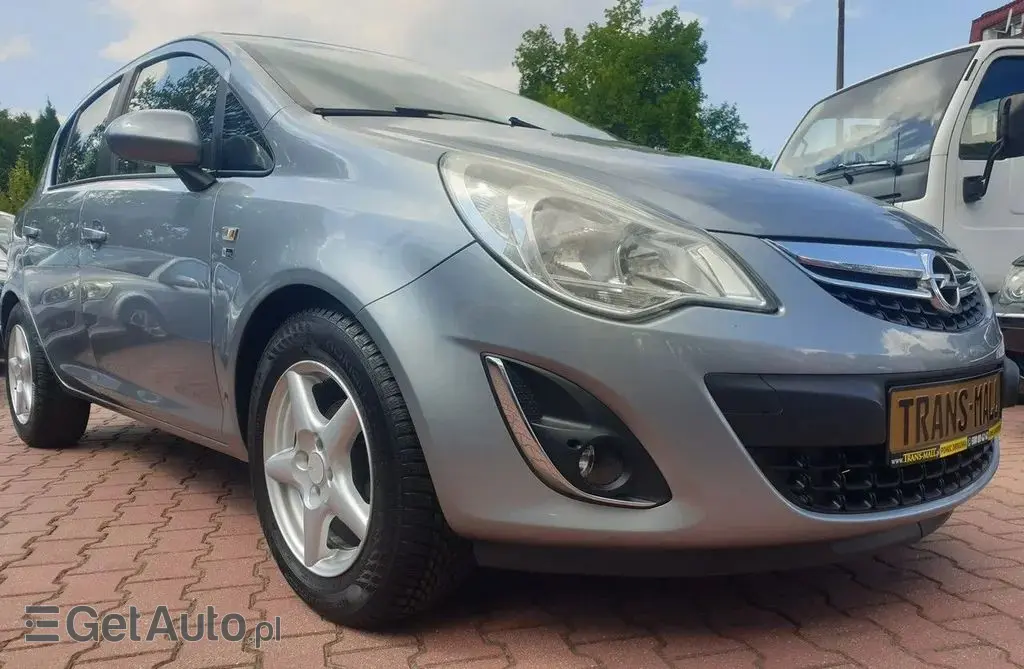 OPEL Corsa 