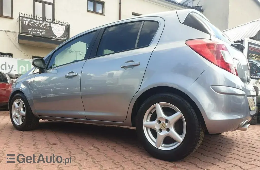 OPEL Corsa 