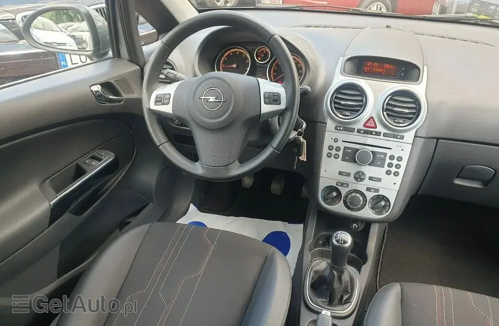 OPEL Corsa 