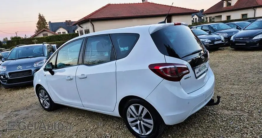 OPEL Meriva 1.4 T Cosmo