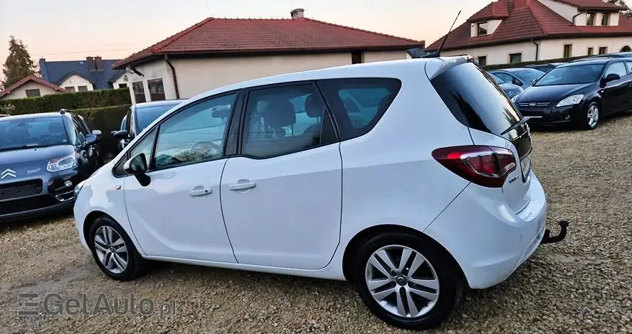 OPEL Meriva 1.4 T Cosmo