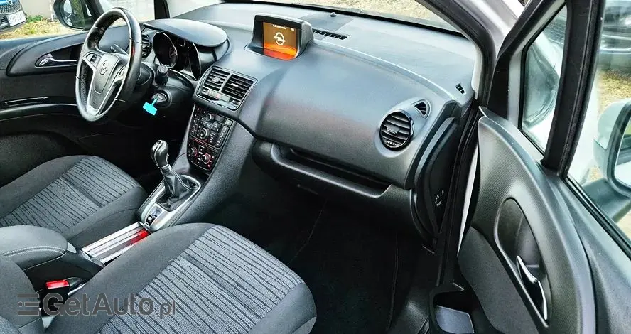OPEL Meriva 1.4 T Cosmo
