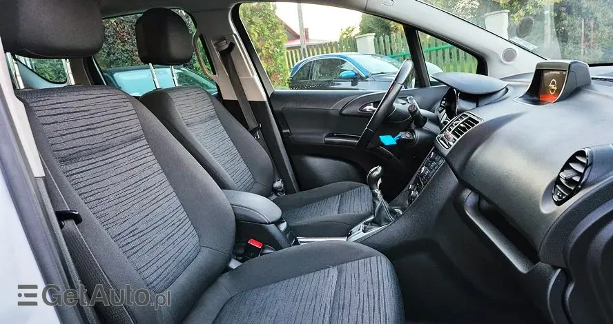 OPEL Meriva 1.4 T Cosmo