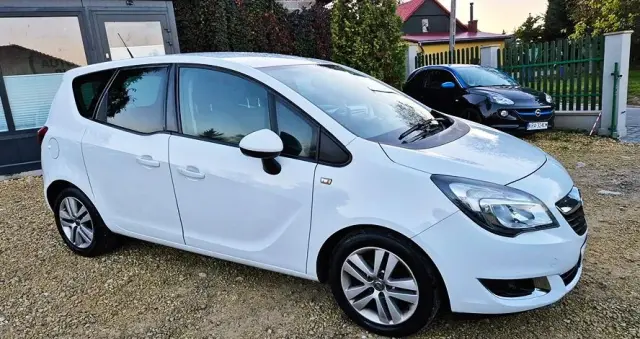 OPEL Meriva 1.4 T Cosmo