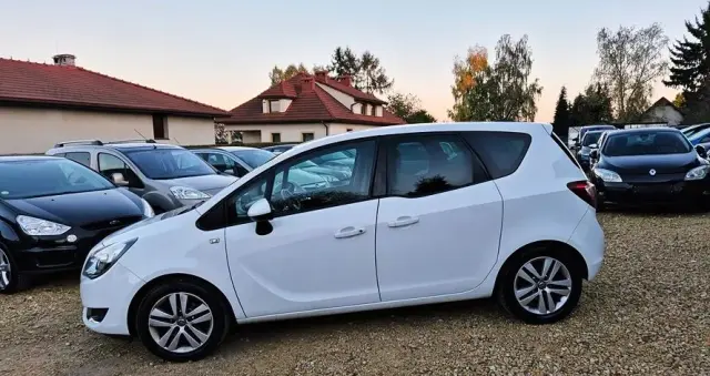 OPEL Meriva 1.4 T Cosmo
