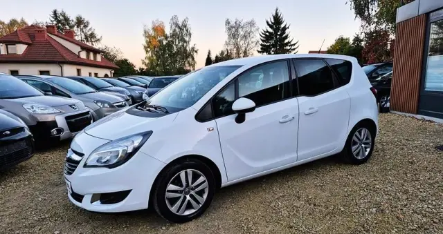 OPEL Meriva 1.4 T Cosmo