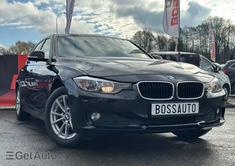 BMW Seria 3 318d
