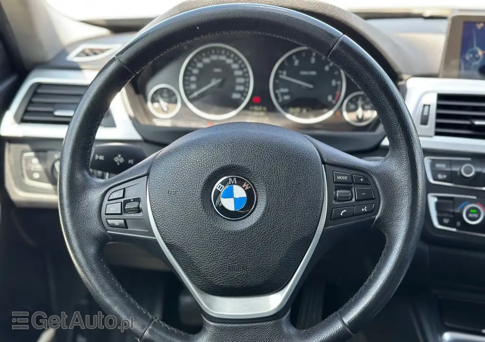 BMW Seria 3 318d