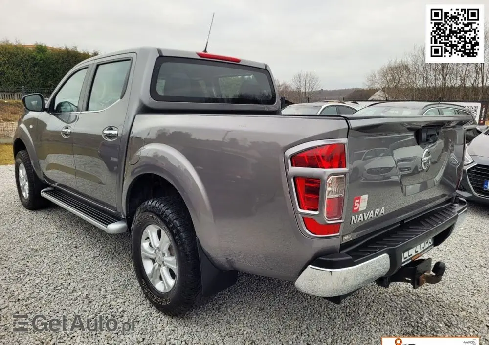 NISSAN Navara 