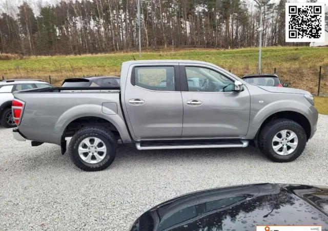 NISSAN Navara 