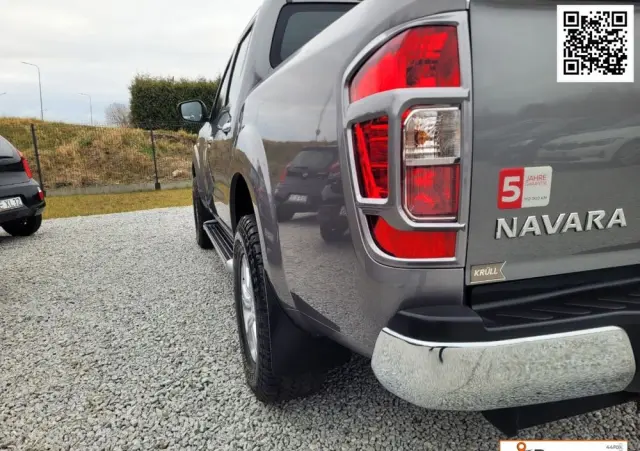 NISSAN Navara 